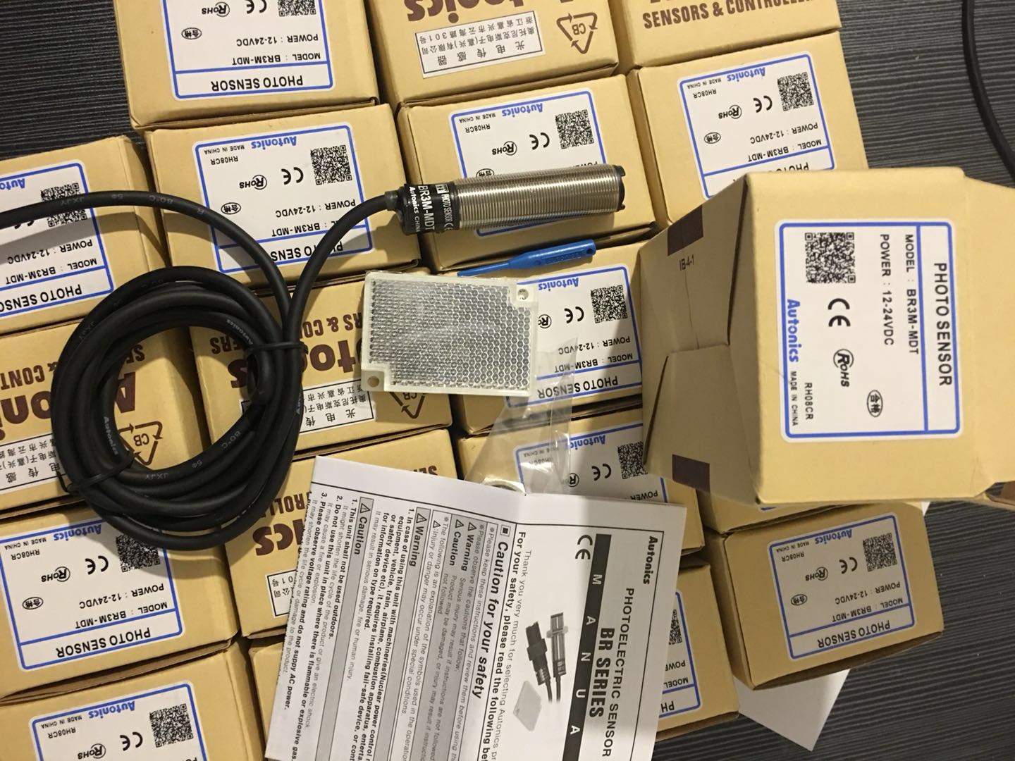omron/欧姆龙XS2G系列连接线XS2G-A423