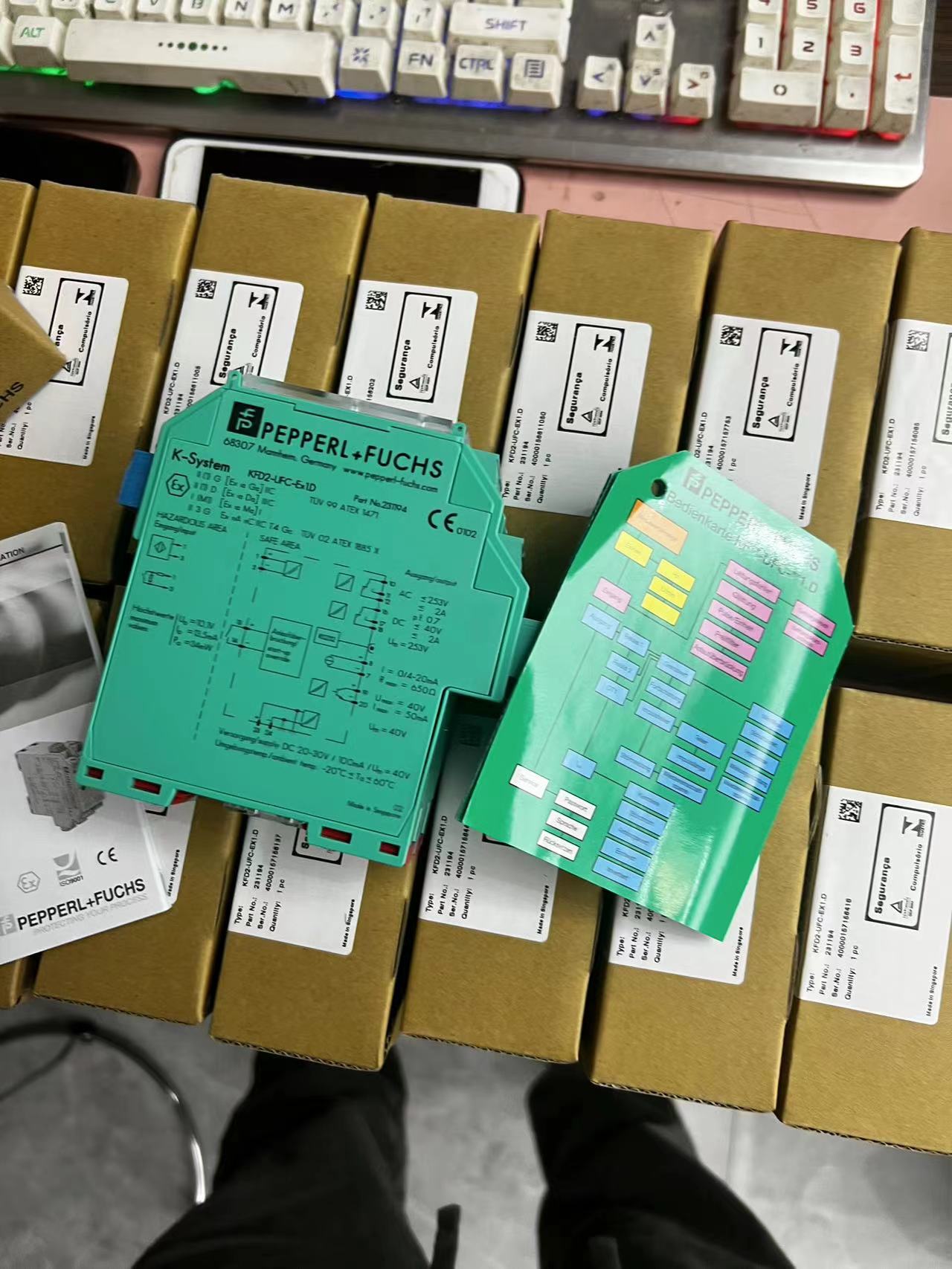 ���Ӹ���pepperl-fuchs��Kϵ�а�ȫդHiDTB16-HIM-RAC-SP-DO3201