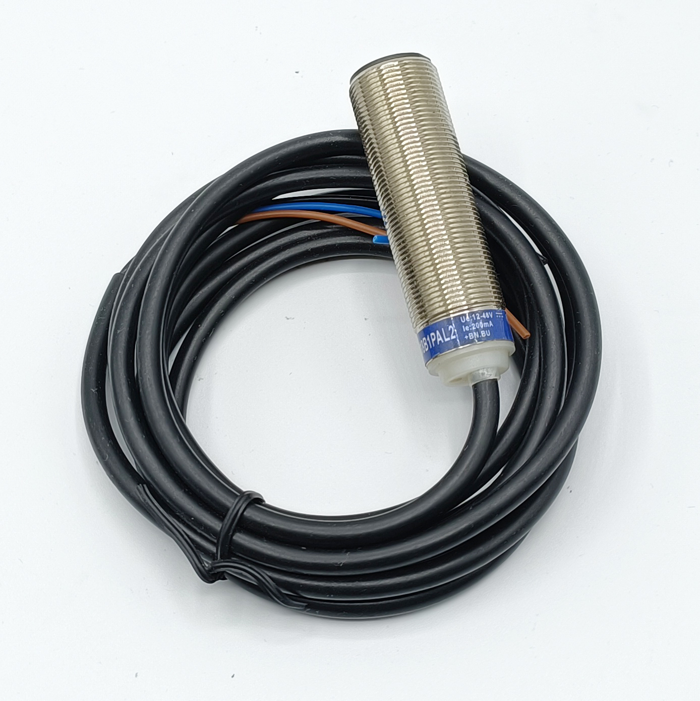施耐德传感器XUB2BNBWM12R正品批发现货，包邮 