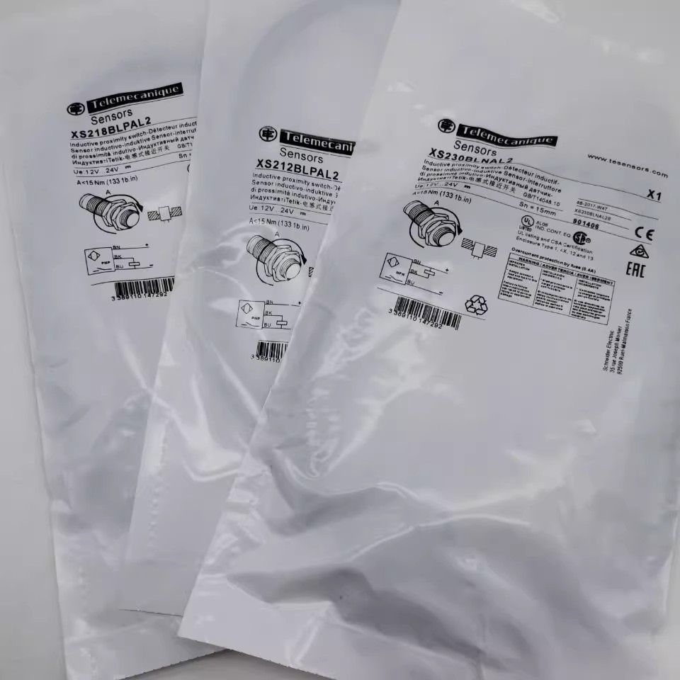 施耐德传感器XZ-CR2711037T2正品批发现货，包邮 
