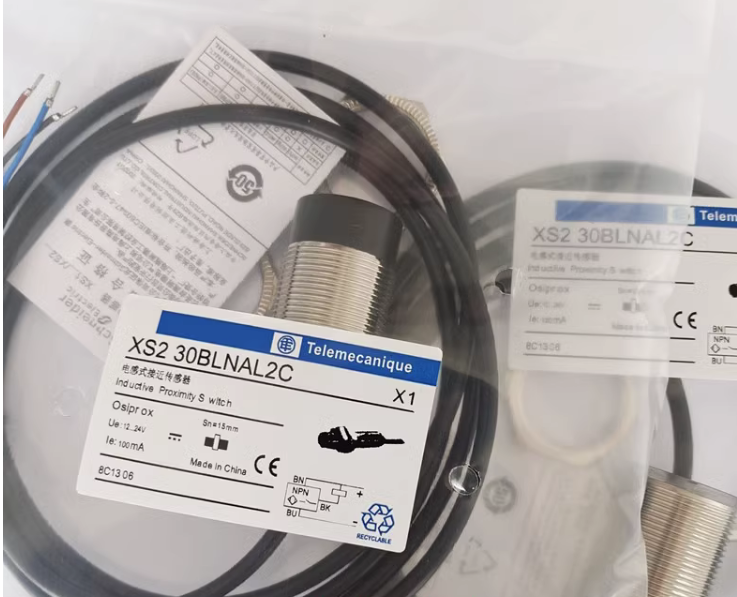 施耐德传感器XZ-CC20MCM30B正品批发现货，包邮 