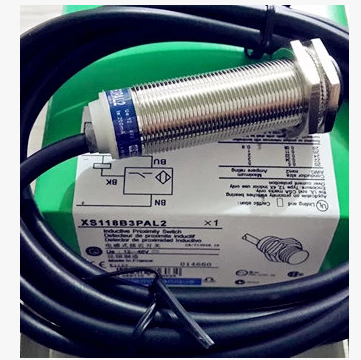 施耐德传感器XS7-F1A1NBL2正品批发现货，包邮 