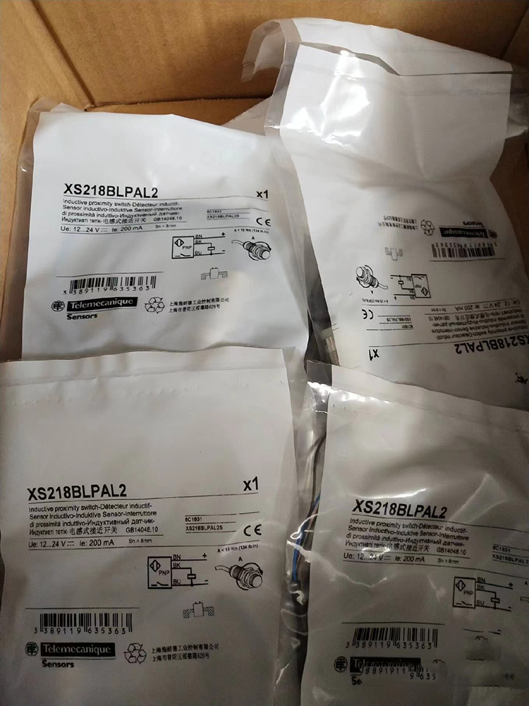 施耐德传感器XUK-1ANANM12正品批发现货，包邮 